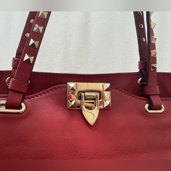 Valentino Garavani, red color leather , two way, rockstud tote. - Picture 10 of 11